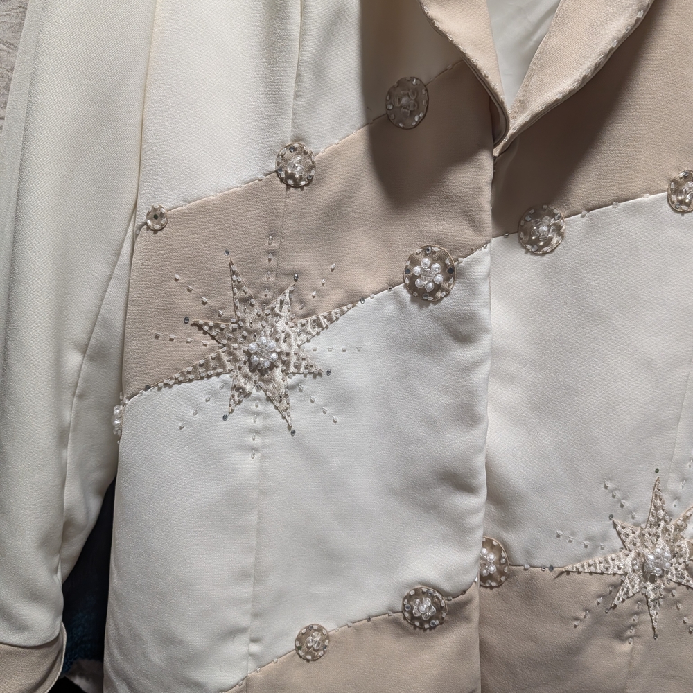 Stunning Beige And Cream Beaded Blazer - Picture 2 of 10